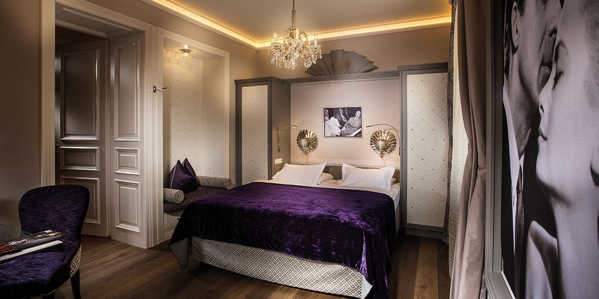 Modernes Doppelzimmer in Salzburg Zentrum