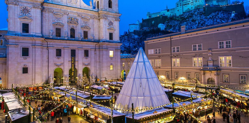 Salzburg’s Christmas Market at Domplatz ©Tourismus Salzburg